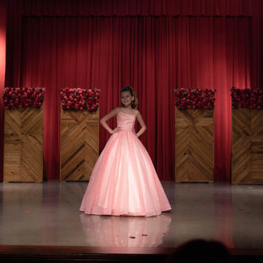 Ball gown, pageant, prom